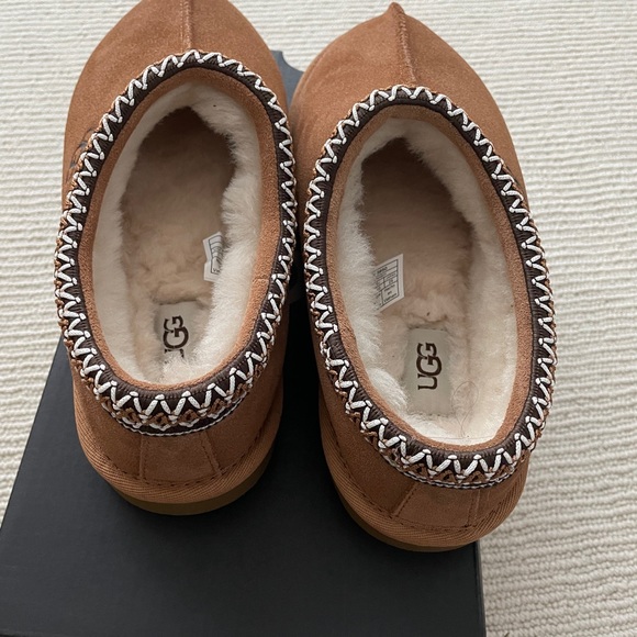 BRAND NEW SOLD OUT EVERYWHERE Ugg Tasman Slippers (mens size 7, fits womens 9) - Picture 4 of 5